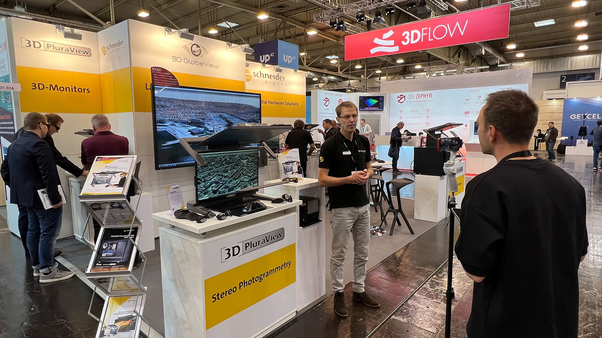 Schneider Digital Review INTERGEO 2022: 3D PluraView live