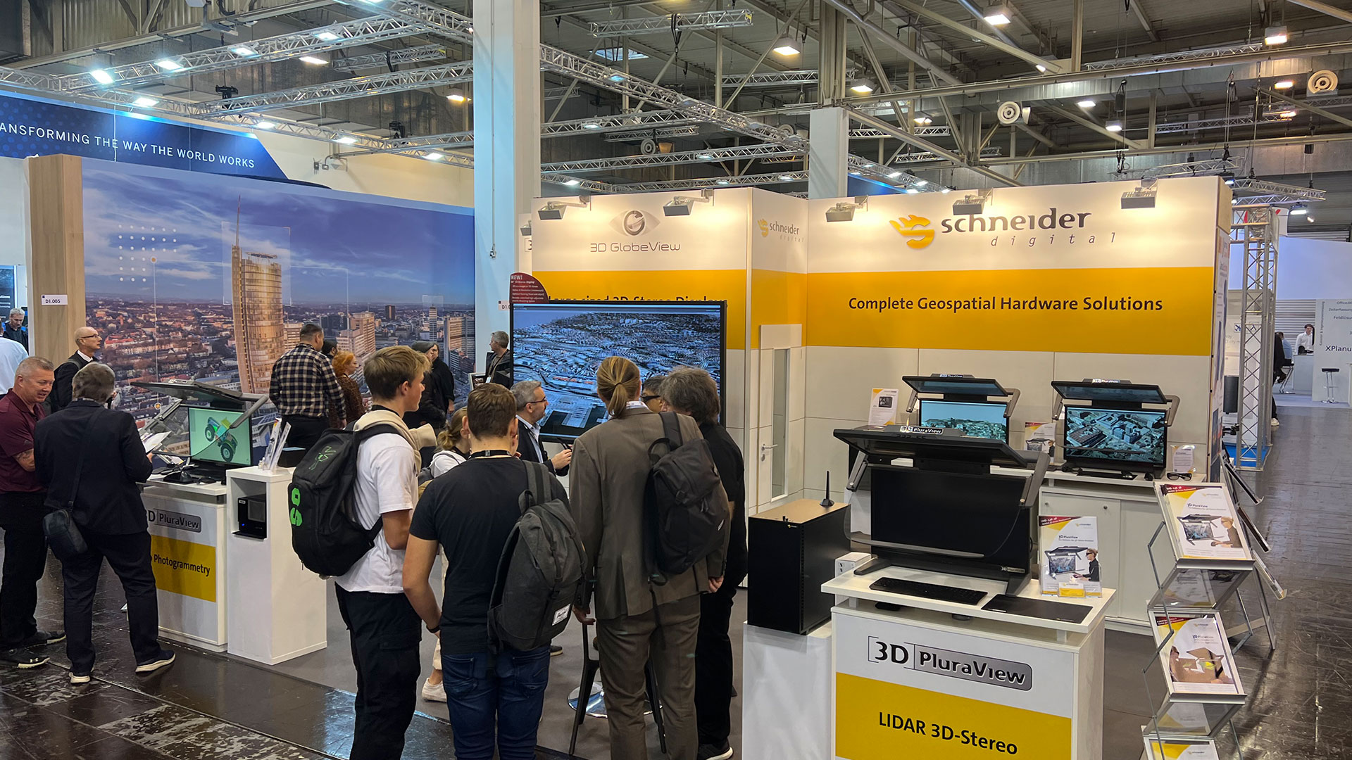 Schneider Digital Review INTERGEO 2022: 3D PluraView live